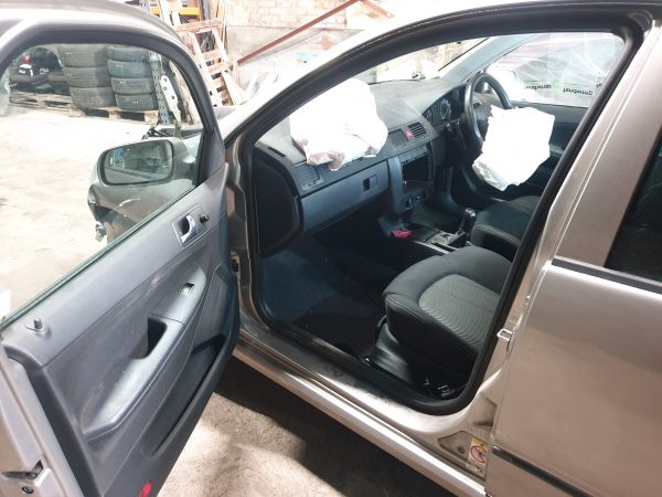 Skoda Fabia 6Y MK1 2005-2007 Interior Passenger (incl. Doorcard)