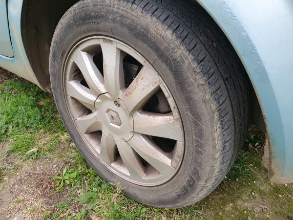 Renault Scenic 2006-2009 Single Wheel + Tyre
