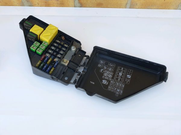 Land Rover Freelander 2001-2006 Fuse Box