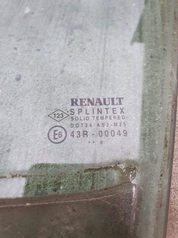 Renault Scenic 2006-2009 Front Passenger NS Door Window Glass