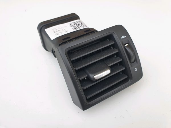 Volvo C30 533 2006-2012 Dashboard Air Vent Left