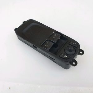 Volvo C30 533 2006-2012 Front Driver OS Window Switch Control