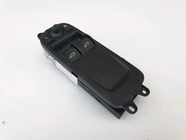 Volvo C30 533 2006-2012 Front Driver OS Window Switch Control