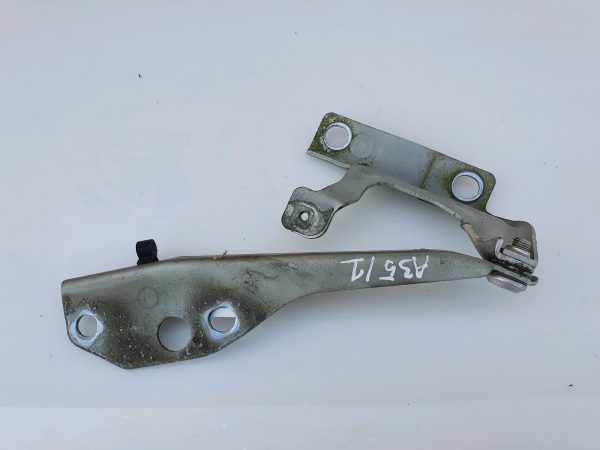 Volvo C30 533 2006-2012 Bonnet Hinge Driver OS