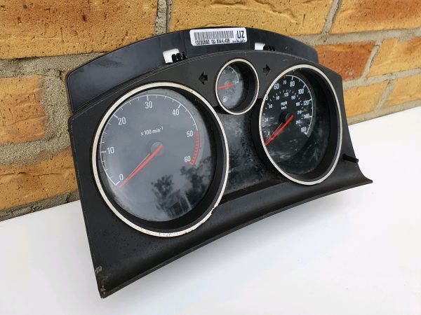 Vauxhall Zafira B MK2 2005-2014 Speedometer Speedo Clocks