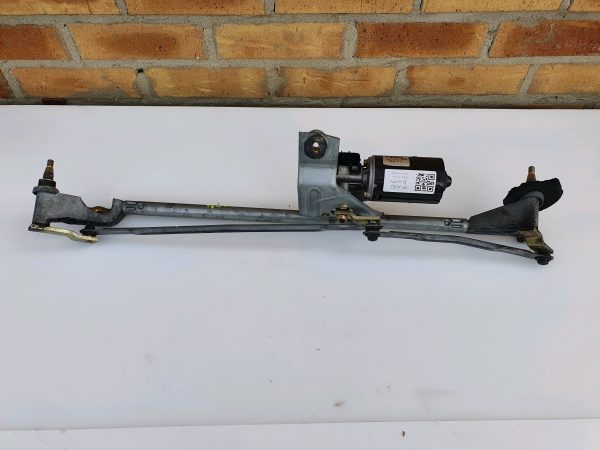 Volvo V70 MK1 1995-2000 Wiper Motor and Linkage