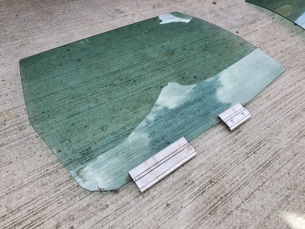 Volvo V70 MK1 1995-2000 Rear Driver OS Door Window Glass